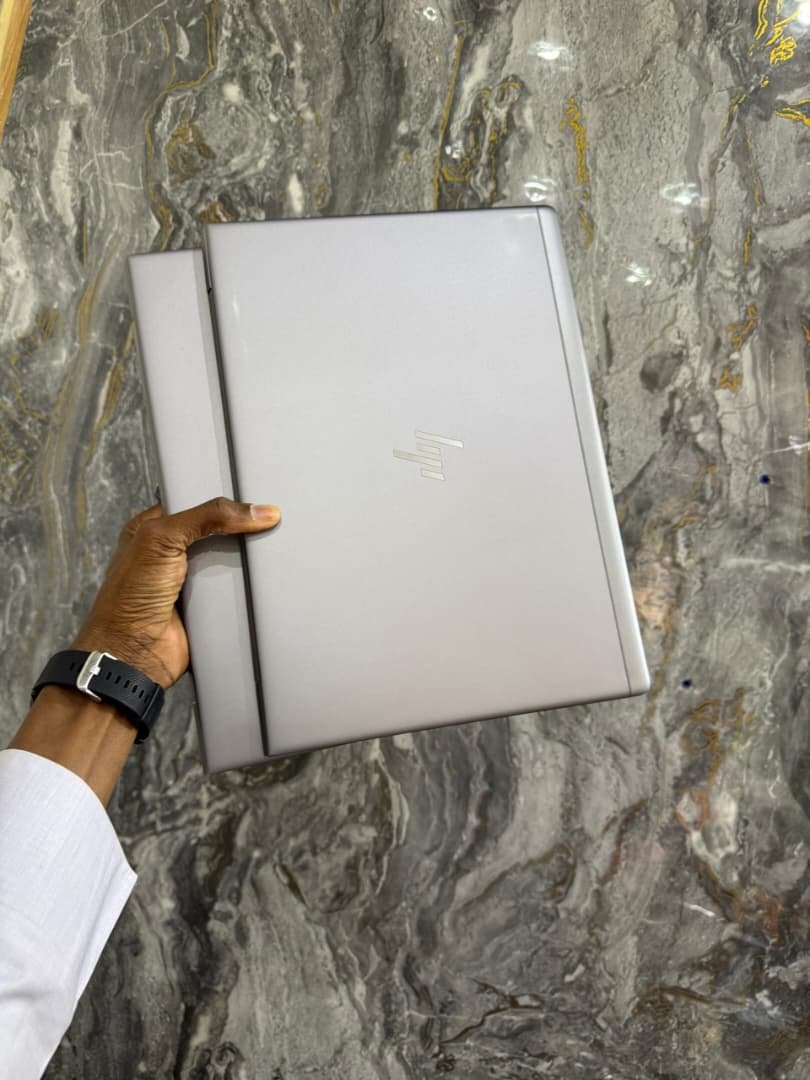 HP ZBOOK 14u G6 Tactile – Image 5